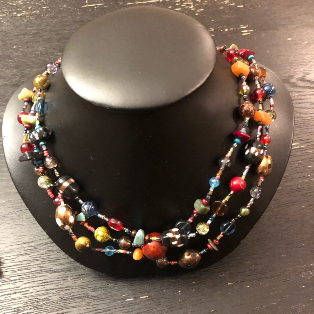Beaded necklace w/ matching earrings